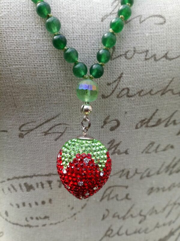 Mala "Jade mit Erdbeere"